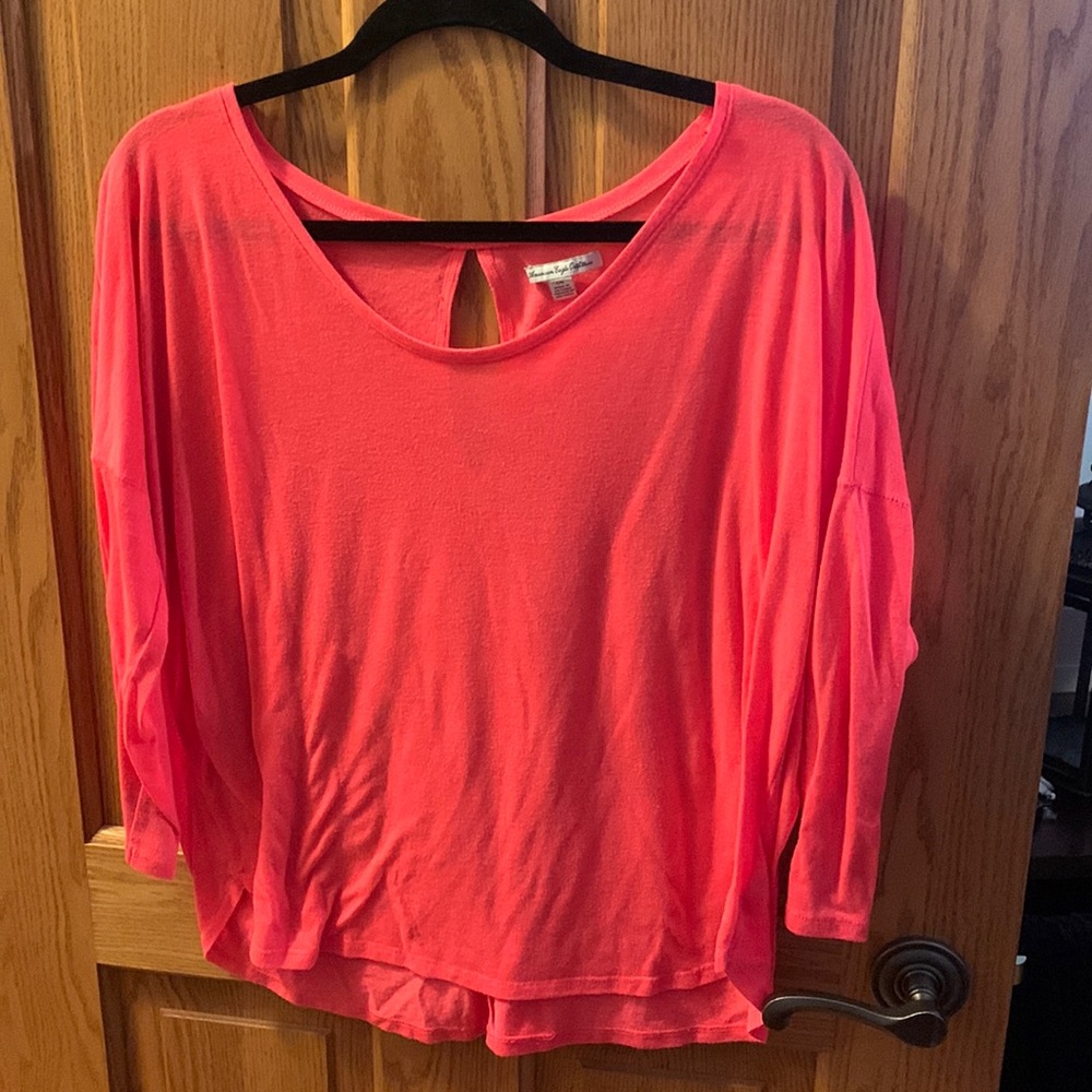 Light weight neon pink dolem 3/4 sleeve top